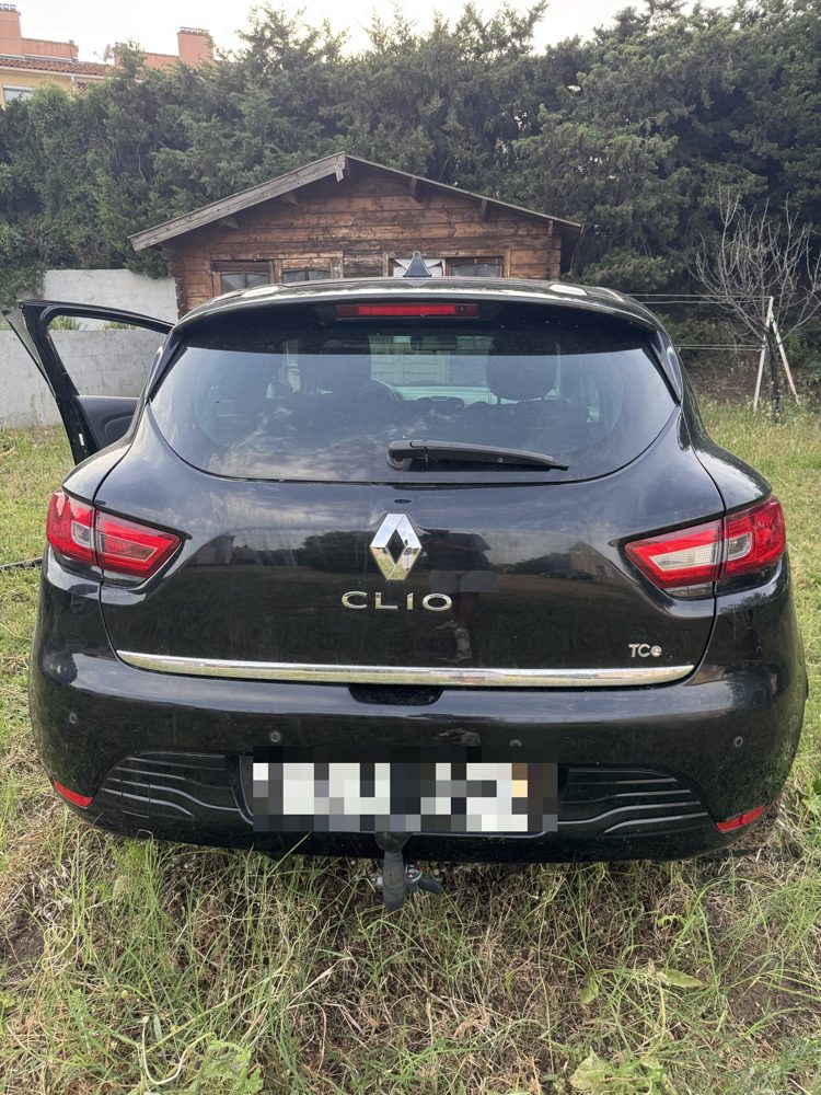 Renault Clio 4 rachetée en l'état dans le Gâtinais